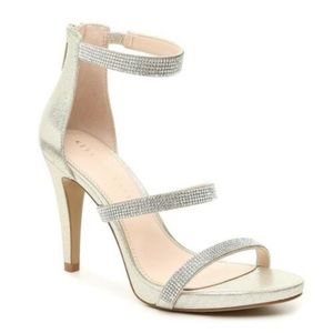 Kelly & Katie Womens Courtnee2 Gold Ankle Strap Heels Size 6